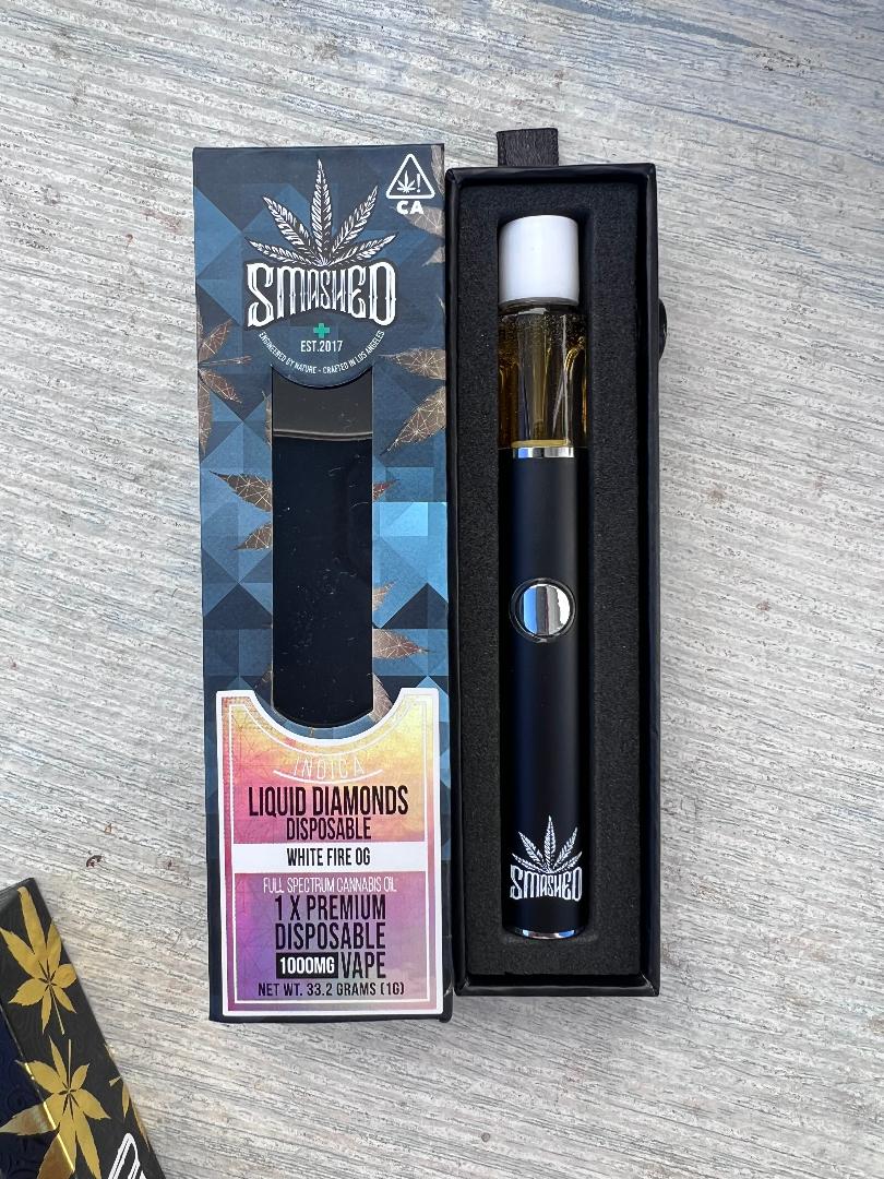 Smashed Liquid Diamonds Disposable